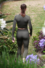 Load image into Gallery viewer, Catspeed Style Women Green "5 piece" Yoga Set Fitness Apparel