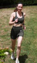 Load image into Gallery viewer, Catspeed Style Women Green "5 piece" Yoga Set Fitness Apparel