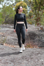 Load image into Gallery viewer, Catspeed Style Women Black &quot;5 piece&quot; Yoga set Fitness Apparel
