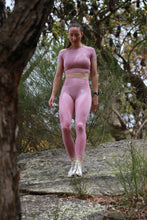 Load image into Gallery viewer, Catspeed Style Women Pink &quot;5 piece&quot; Yoga set Fitness Apparel
